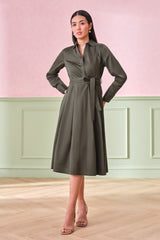 Women's Green Work Regular Fit Solid Full Sleeves Dress