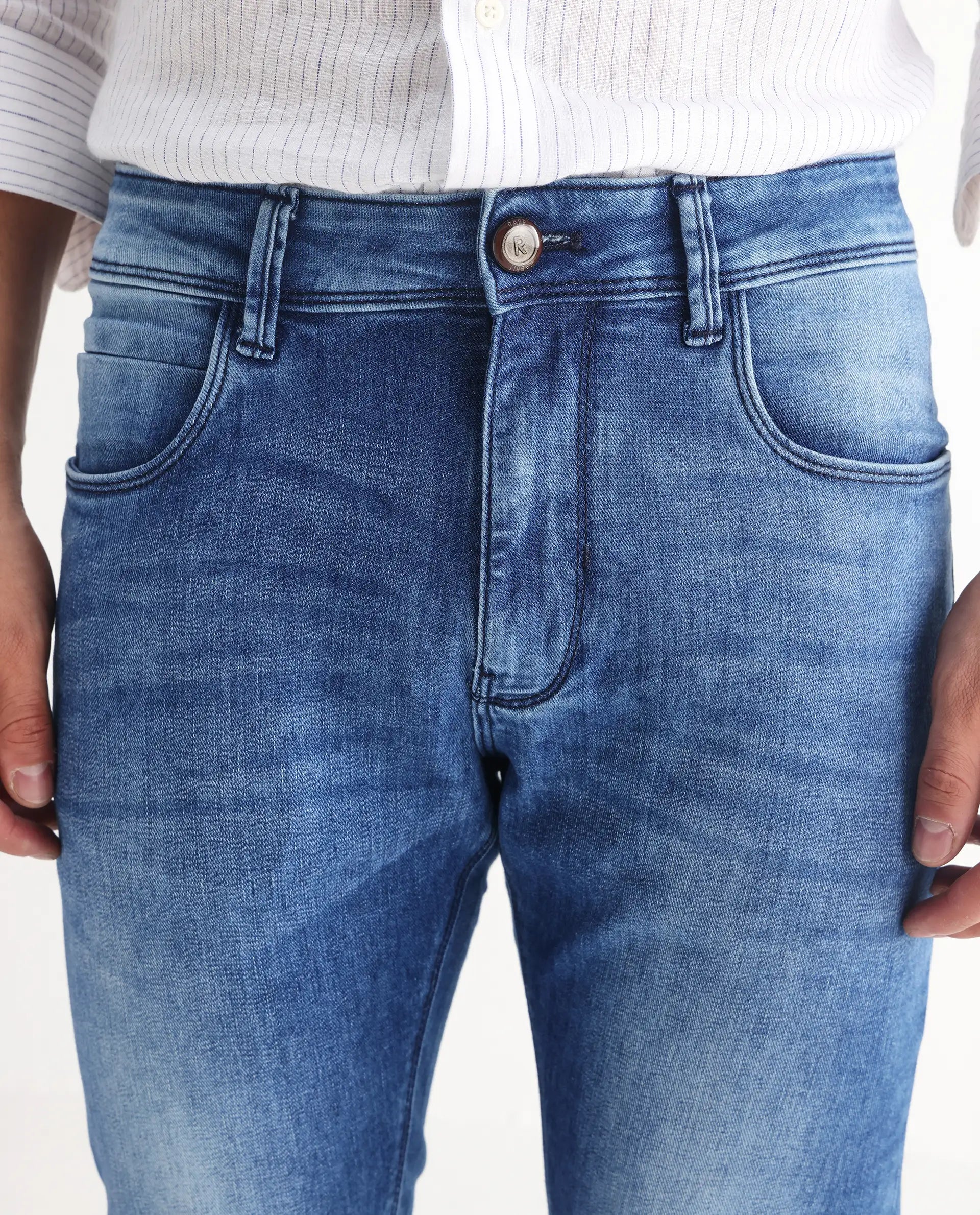 Men's Blue Casual Slim Fit Solid Jeans