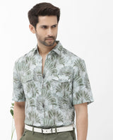Men's Green Casual Regular Fit Printed Half Sleeves Shirt