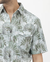 Men's Green Casual Regular Fit Printed Half Sleeves Shirt