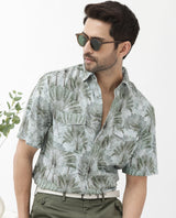 Men's Green Casual Regular Fit Printed Half Sleeves Shirt