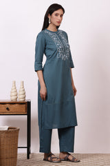 Women's Blue Embroidered Floral Straight Pure Cotton Kurta and Pants