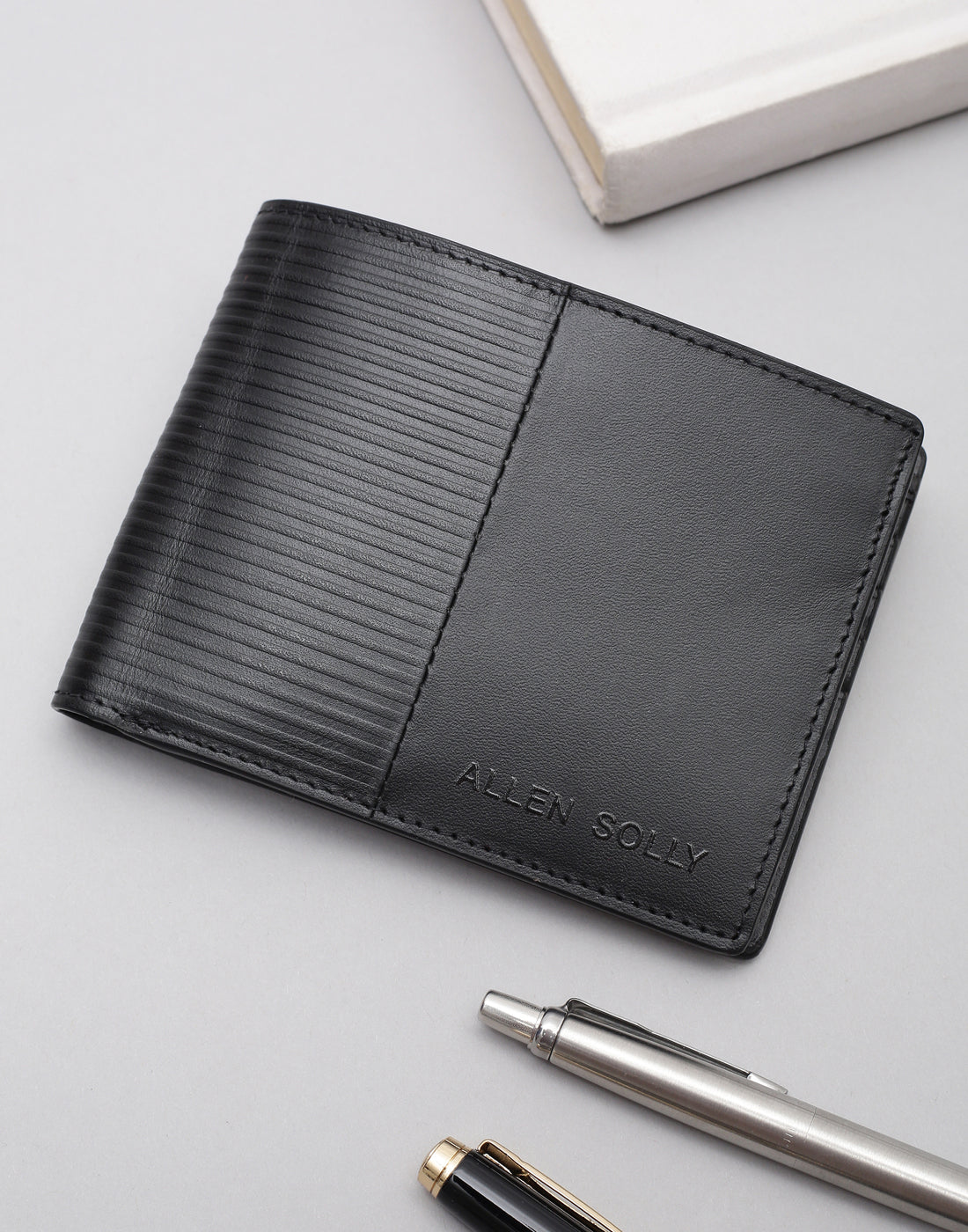 Men's Black Textured Leather Two Fold Wallet