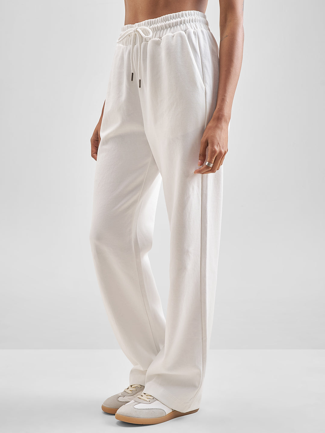 Women's White Casual Textured Relaxed Fit Trackpant