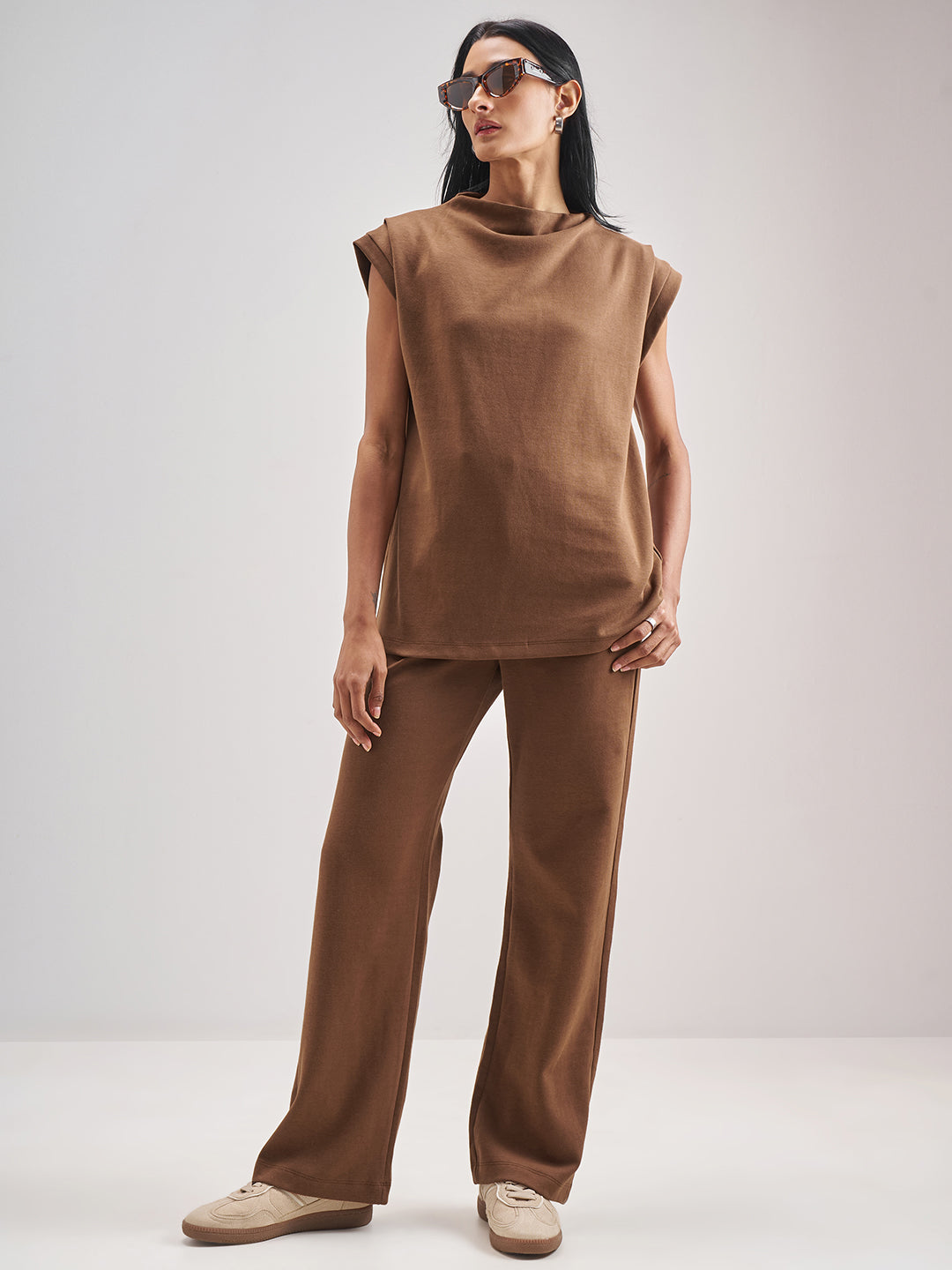 Women's Brown Casual Relaxed Fit High-Rise Trouser