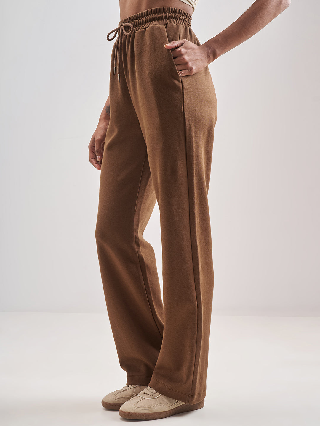 Women's Brown Casual Relaxed Fit High-Rise Trouser