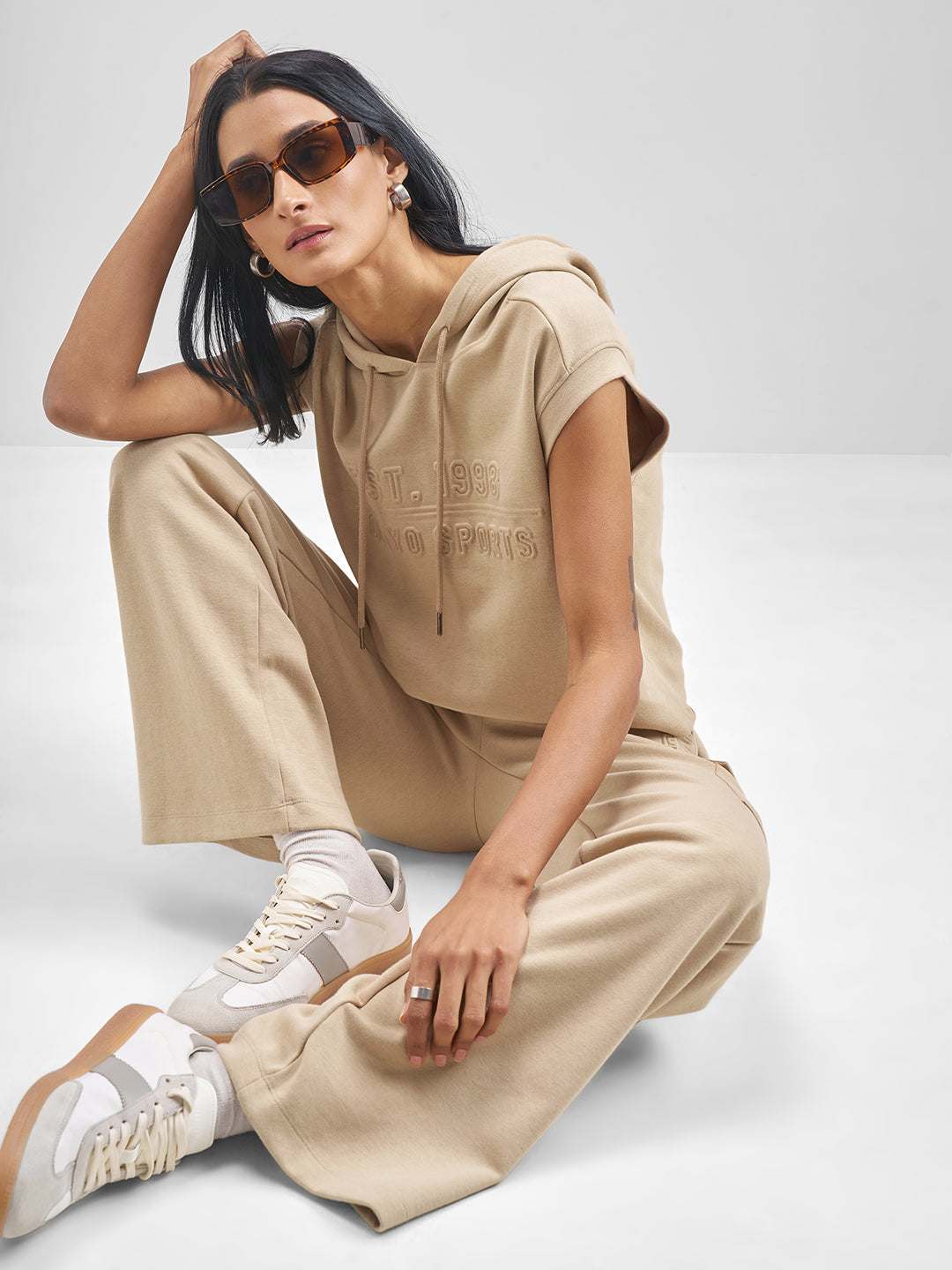 Women's Beige Casual Self-Design Sleeveless Top