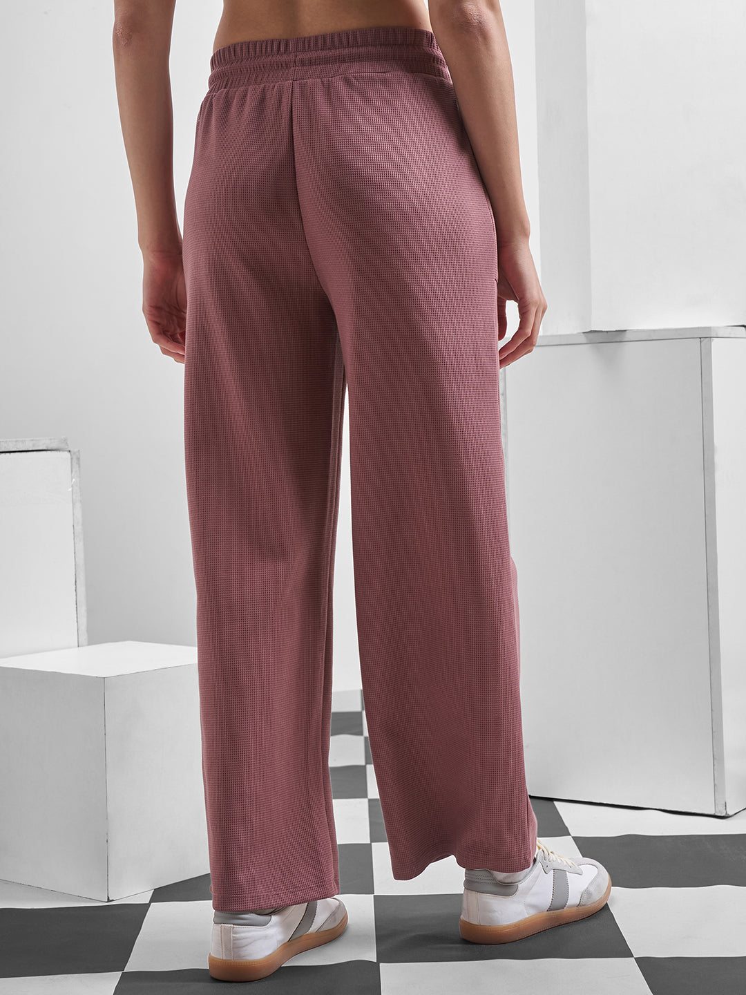 Women's Purple Casual Relaxed-Fit Mid-Rise Trackpant