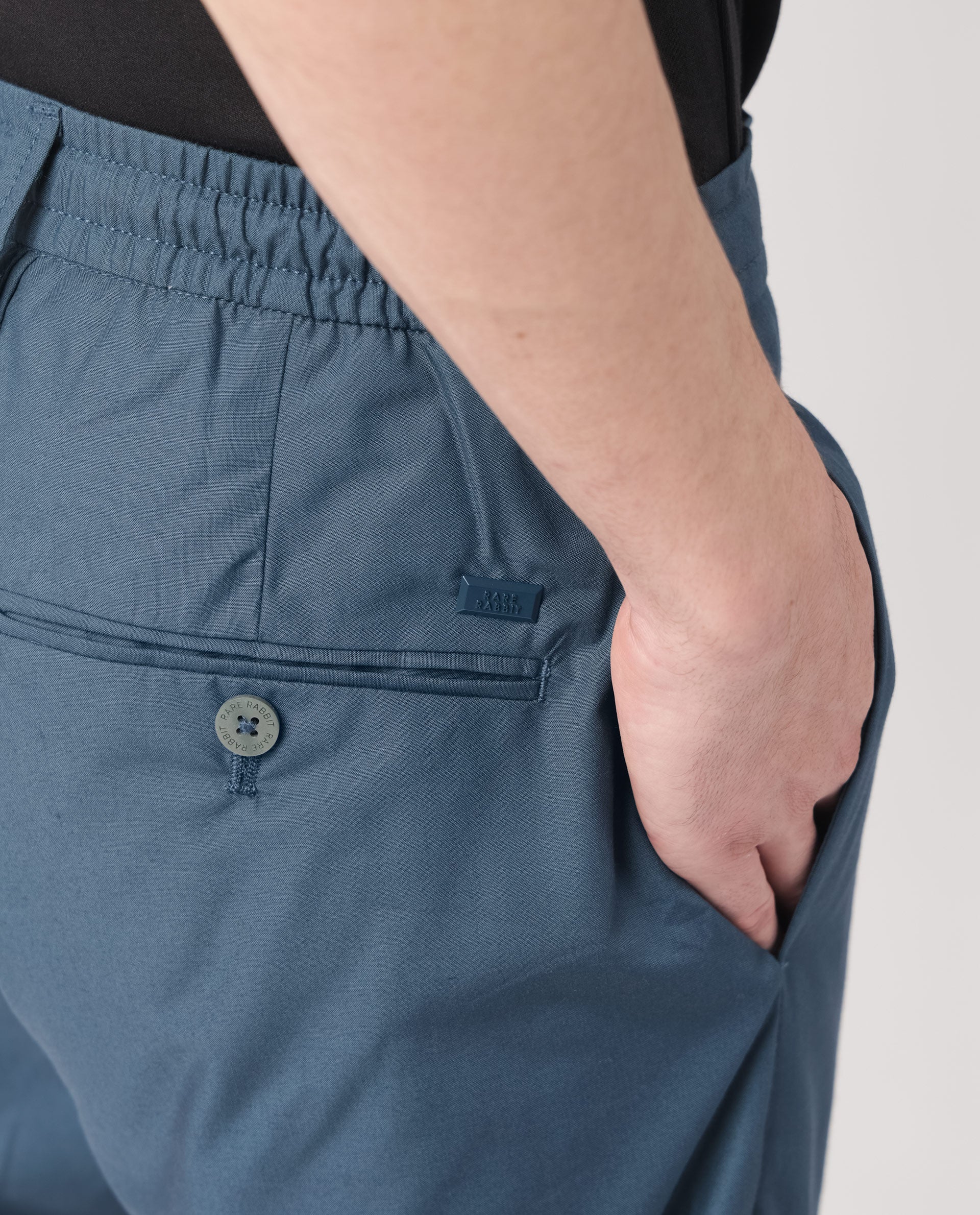 Men's Blue Casual Regular Fit Solid Trouser