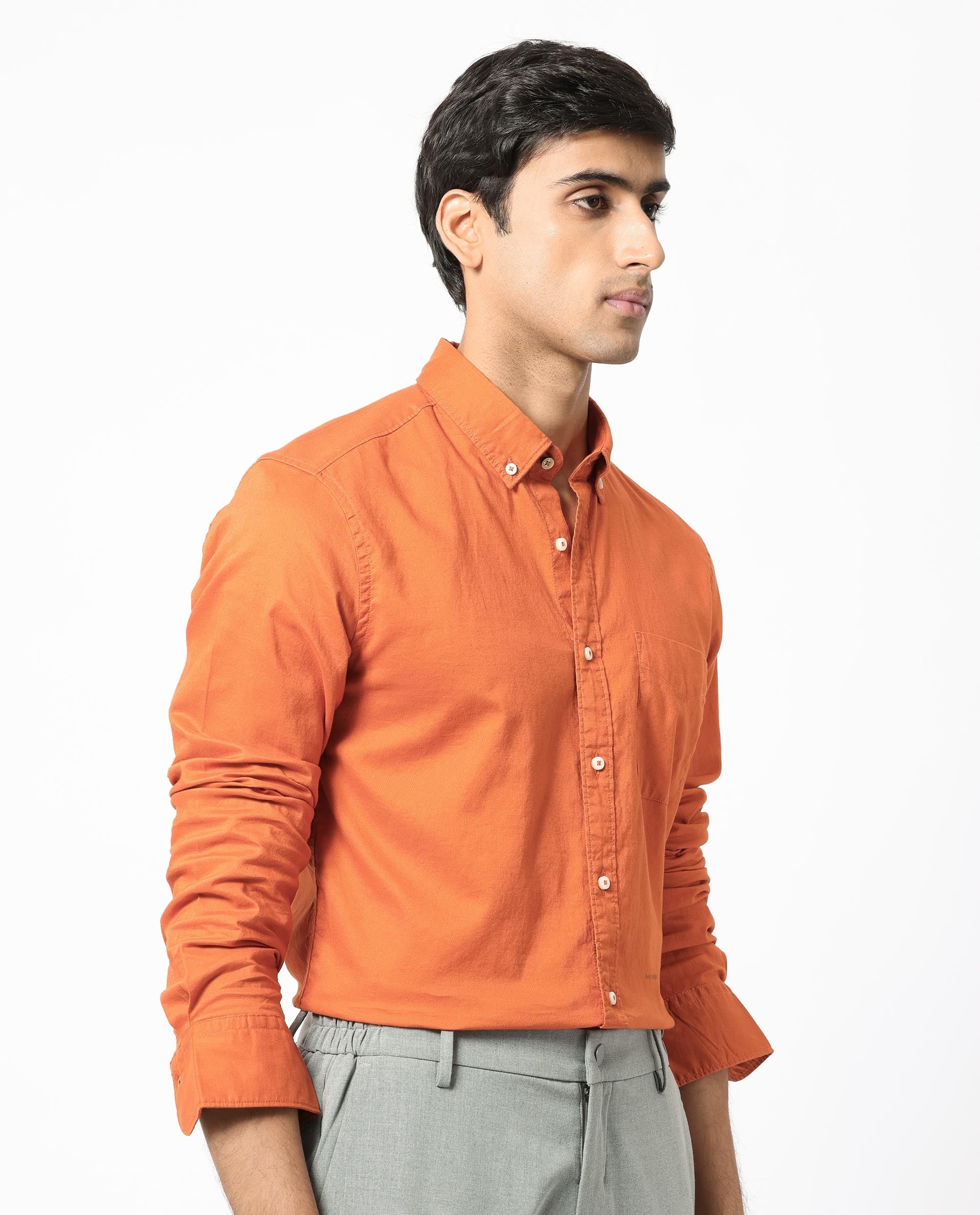 Men's Orange Formal Regular Fit Solid Full Sleeves Shirt
