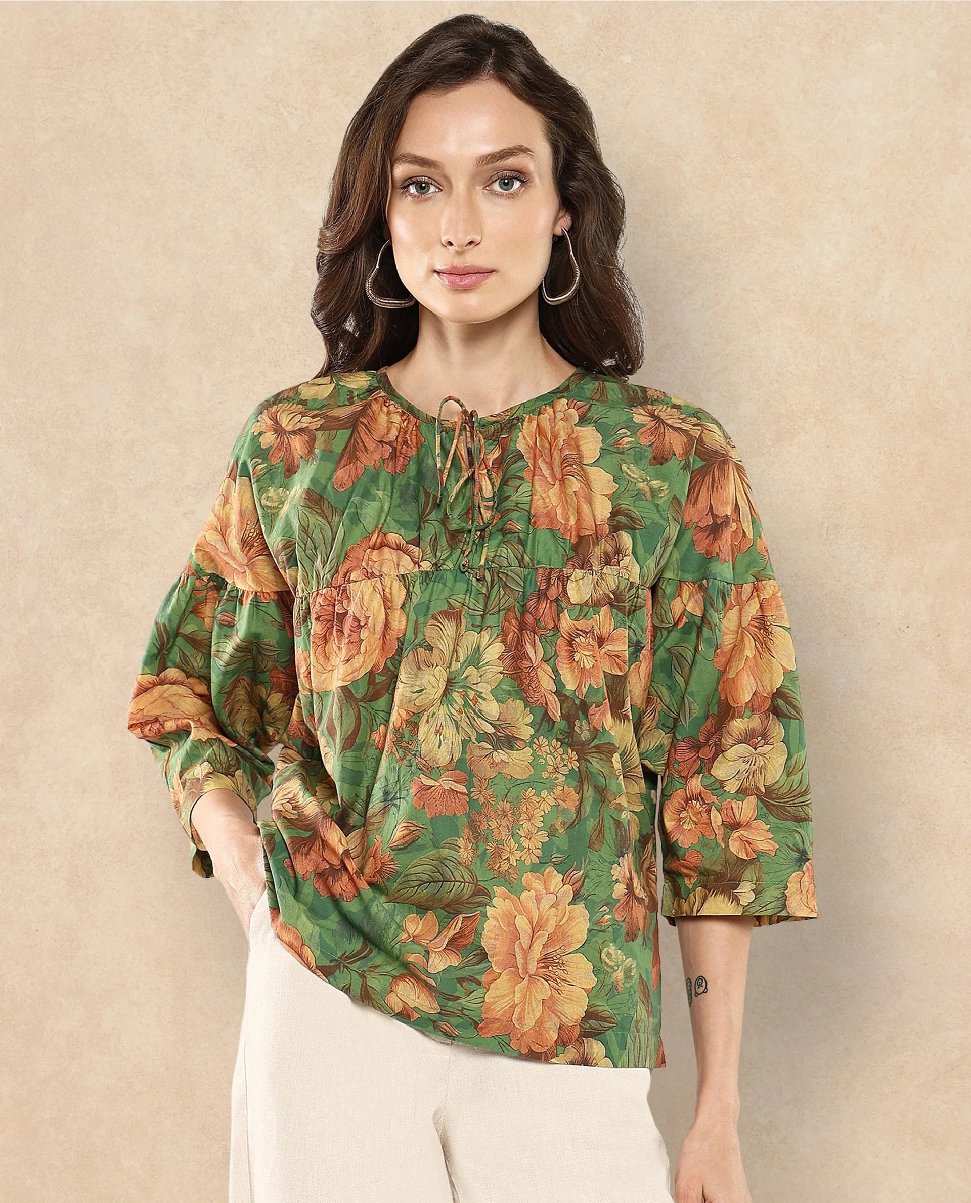 Women's Green Three Quarter Sleeves Top
