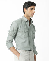 Men's Green Casual Regular Fit Solid Full Sleeves Shirt