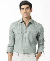 Men's Green Casual Regular Fit Solid Full Sleeves Shirt