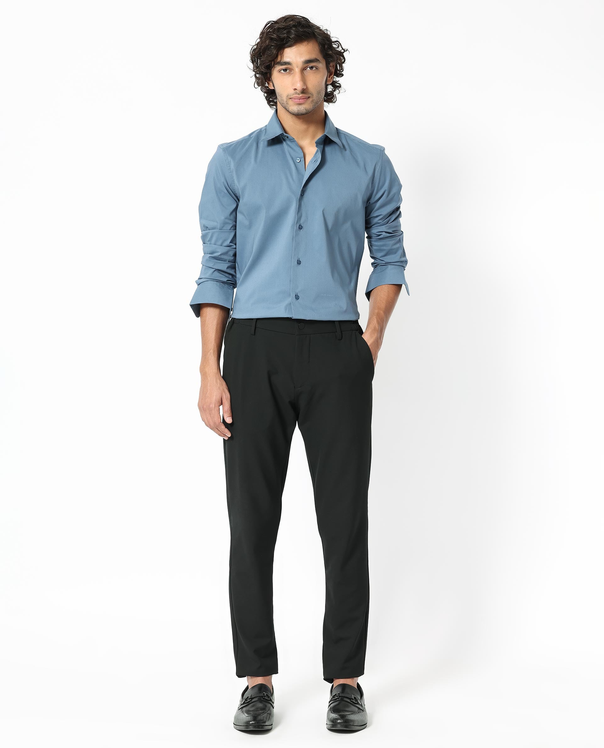 Men's Blue Formal Regular Fit Solid Full Sleeves Shirt
