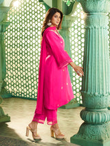 Women's Pink Embroidered Kurta Set