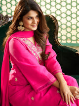 Women's Pink Embroidered Kurta Set