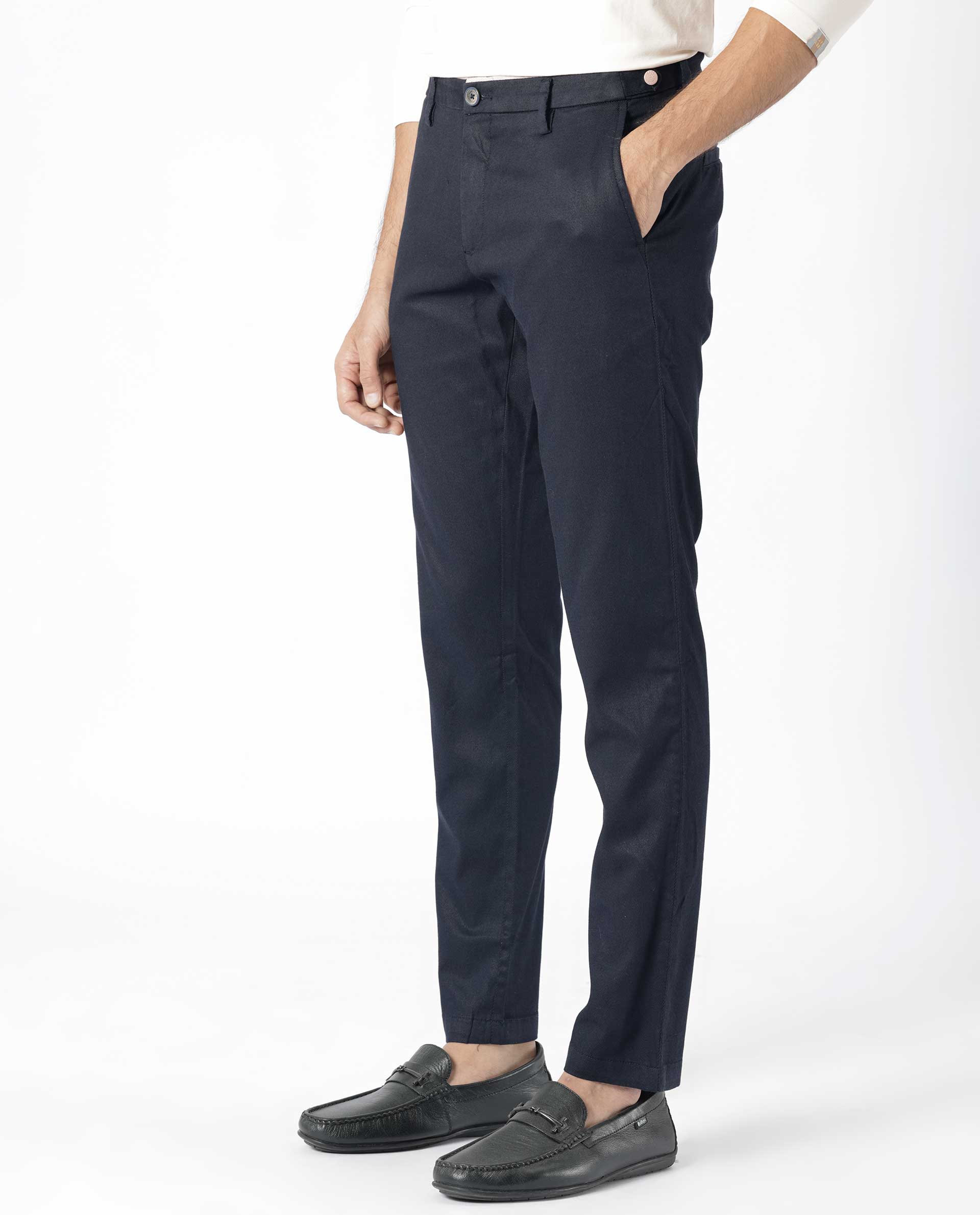 Men's Navy Casual Regular Fit Solid Trouser