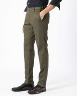 Men's Green Casual Regular Fit Solid Trouser