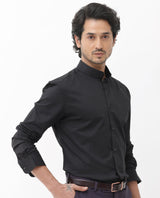 Men's Black Formal Regular Fit Solid Full Sleeves Shirt