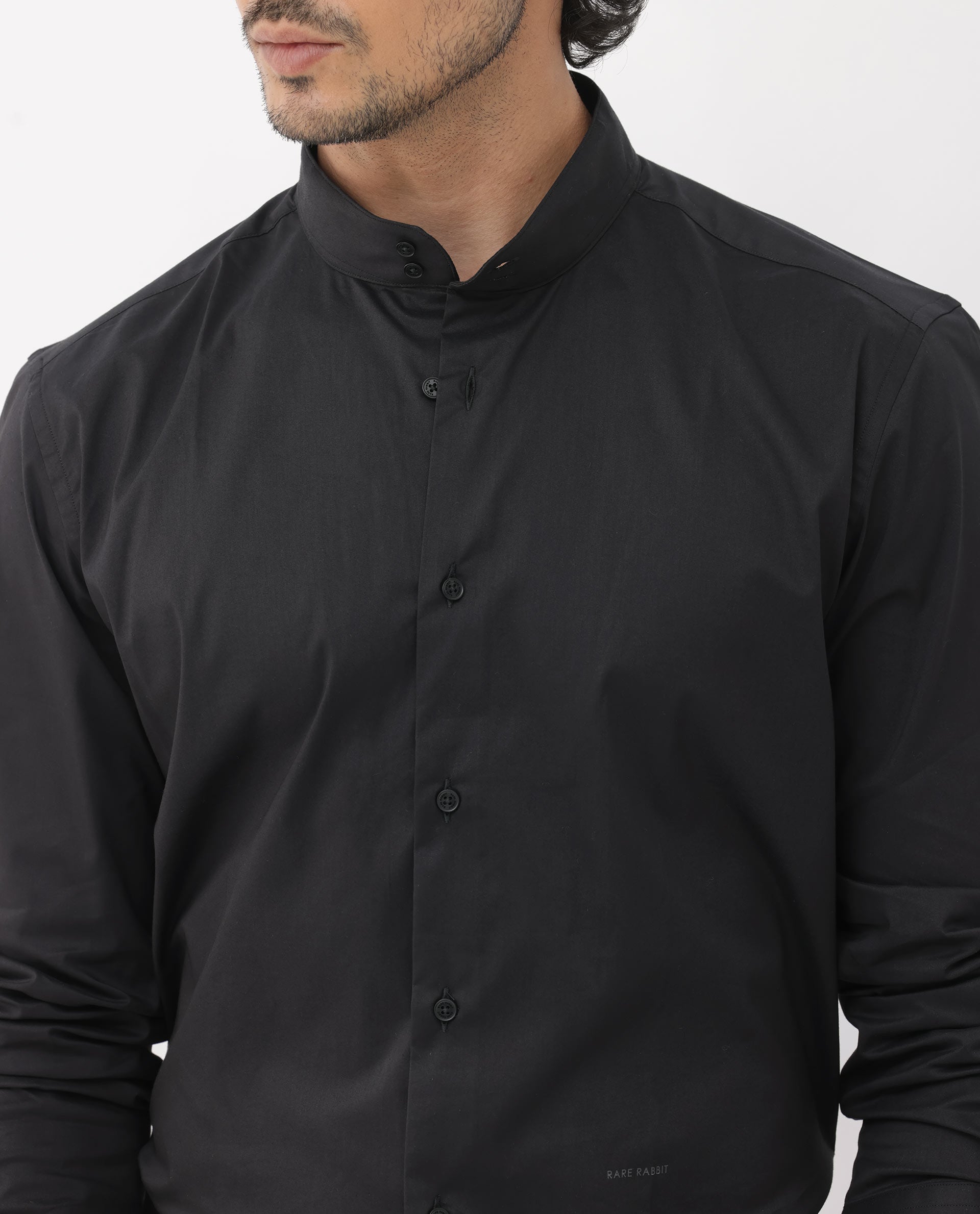 Men's Black Formal Regular Fit Solid Full Sleeves Shirt