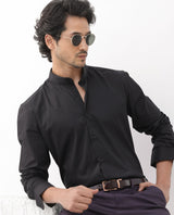 Men's Black Formal Regular Fit Solid Full Sleeves Shirt