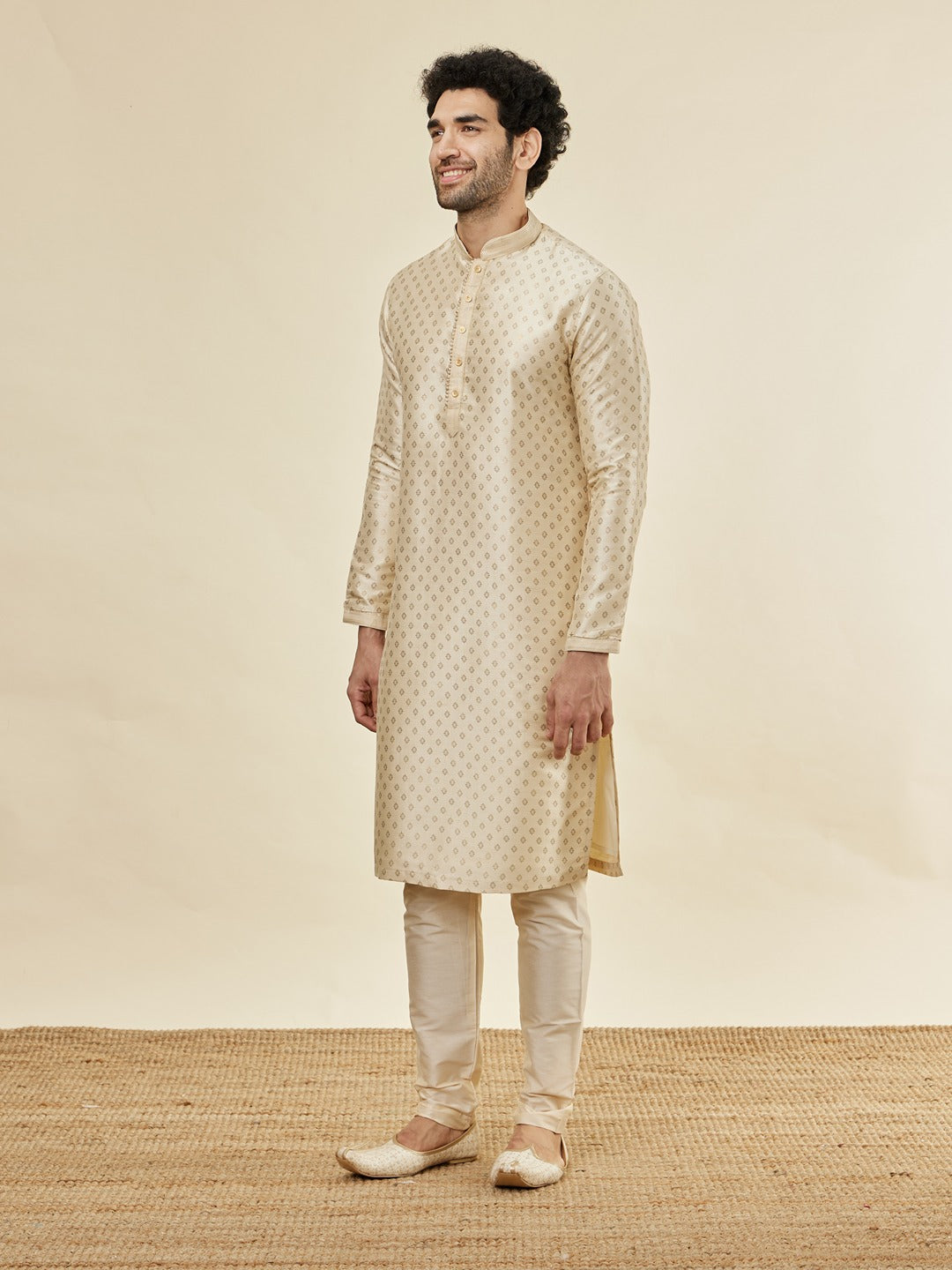 Men's Beige Ethnic Relaxed Fit Embroidered Full Sleeves Kurta Set