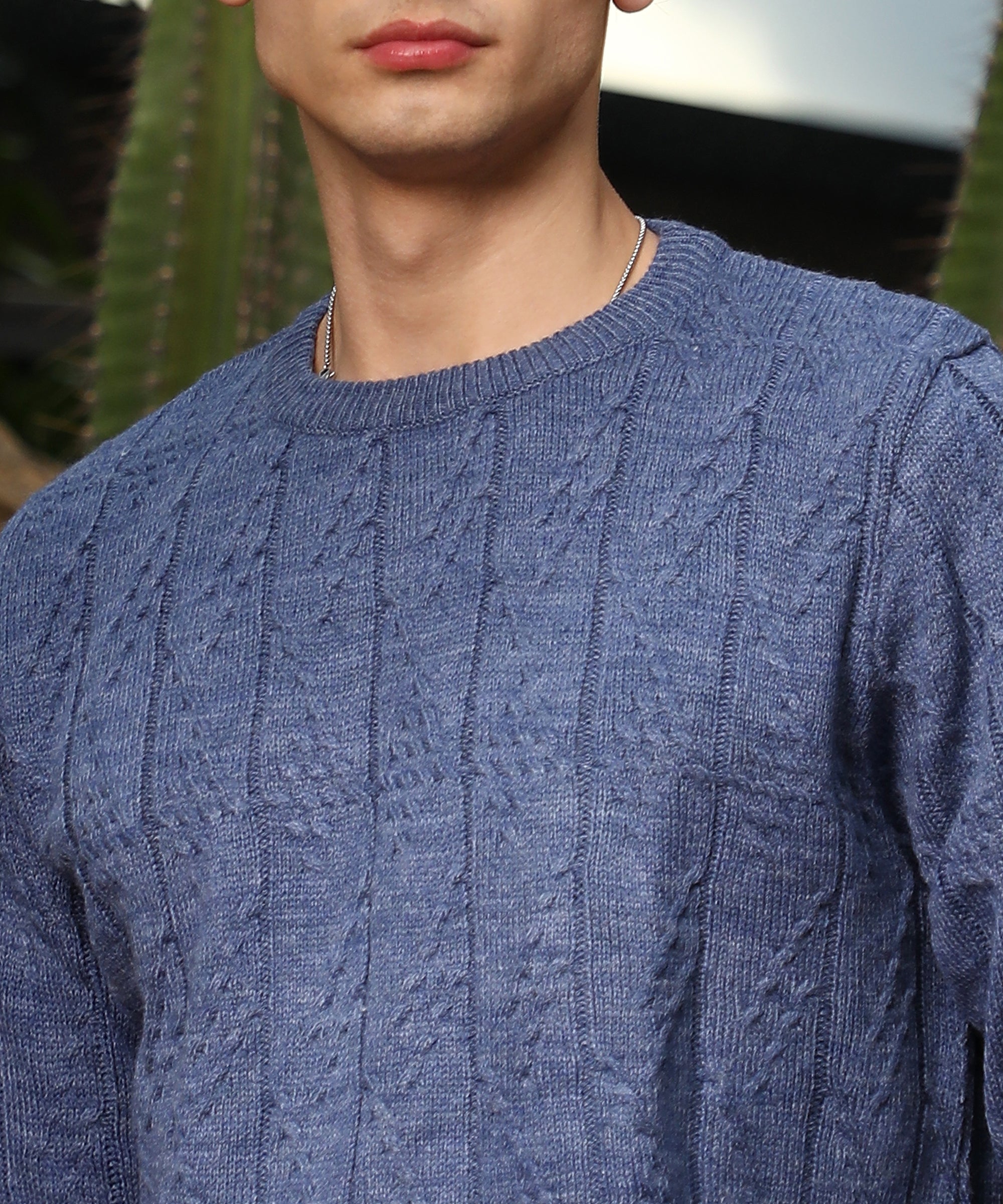 Men's Blue Textured Knit Pullover Sweater