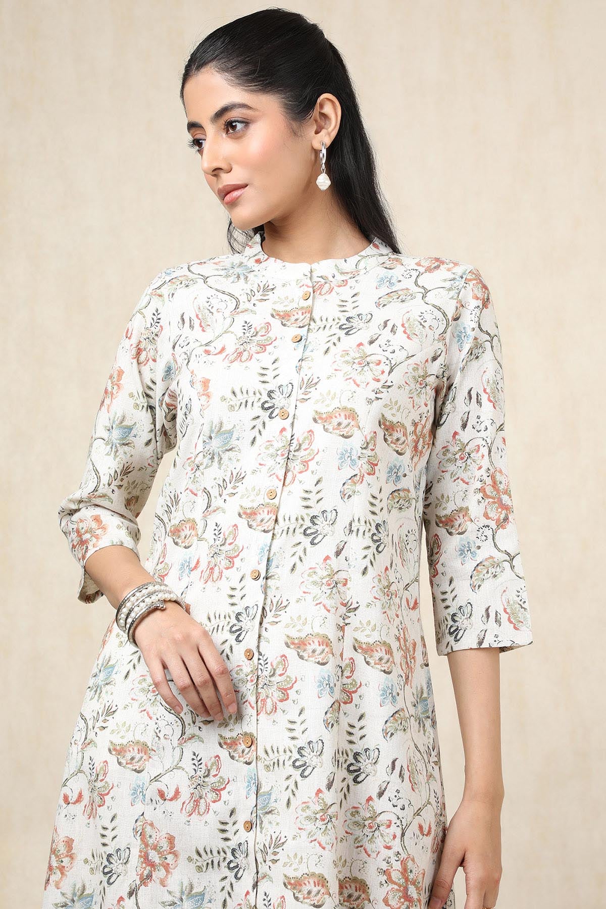 Women's Beige Linen Botanical Print Kurta