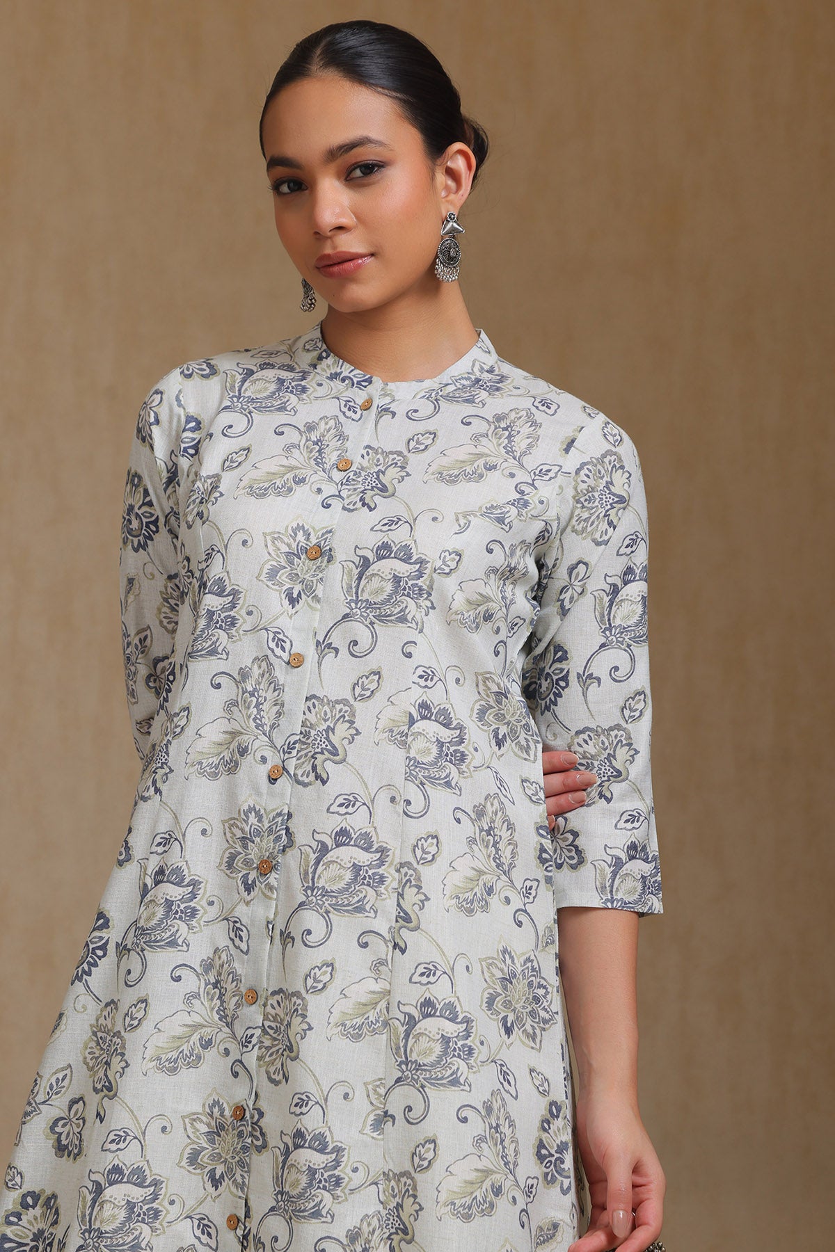 Women's Grey Linen Blend Botanical Print Kurta