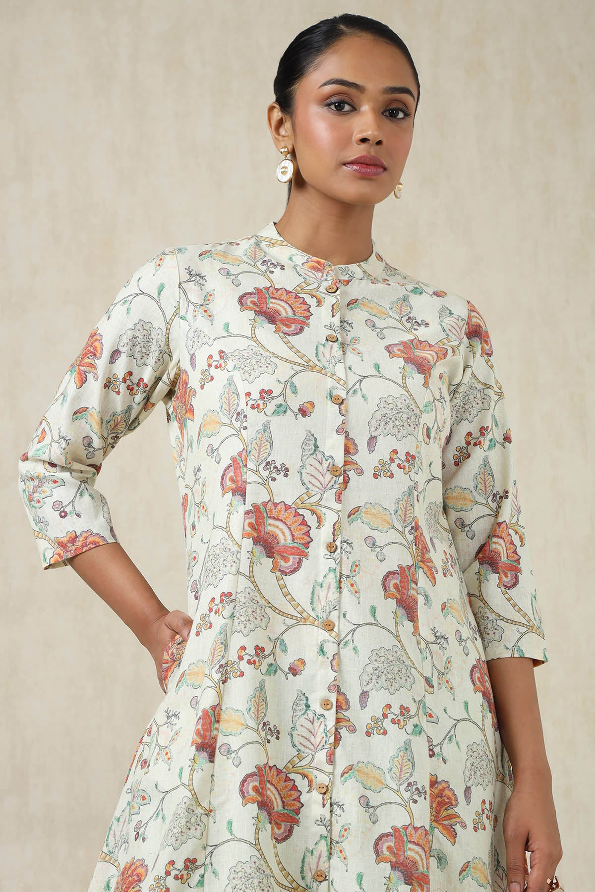 Women's Beige Linen Botanical Kurta