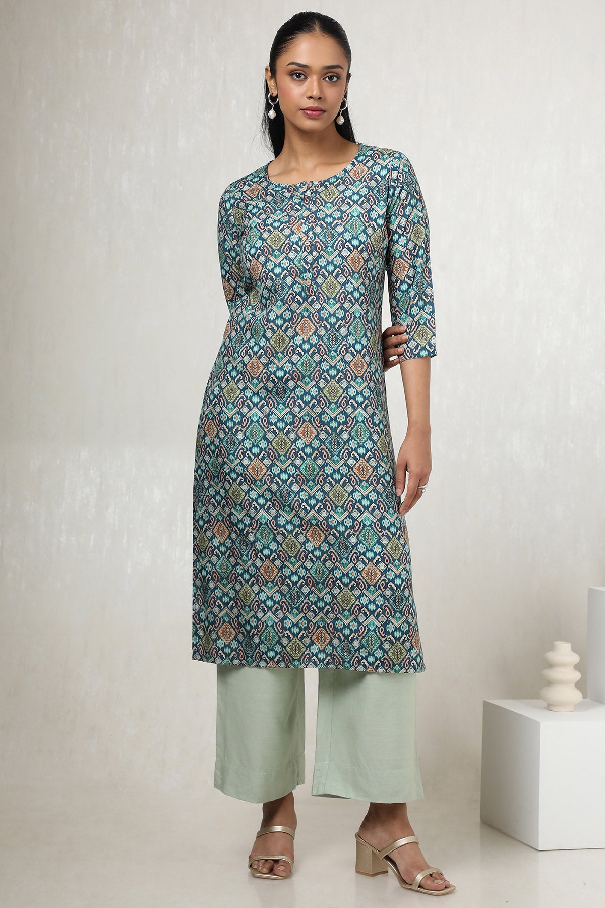 Women's Teal Rayon Ethnic Motifs Kurta