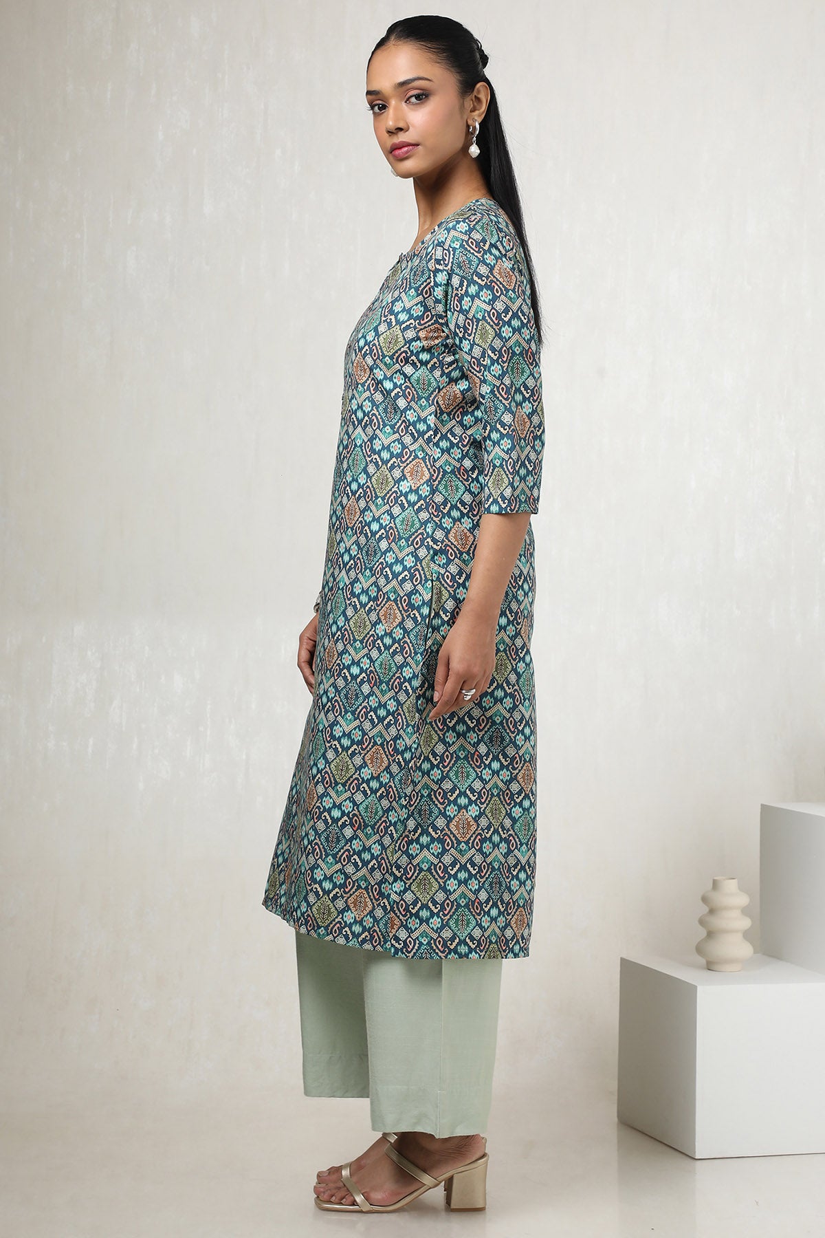 Women's Teal Rayon Ethnic Motifs Kurta
