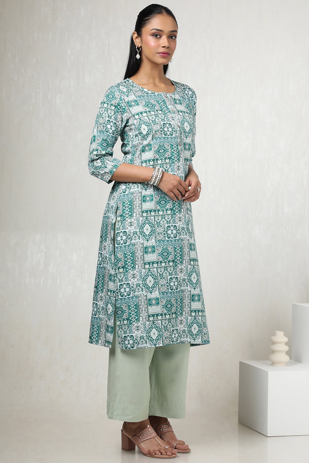 Women's Teal Rayon Ethnic Motifs Kurta