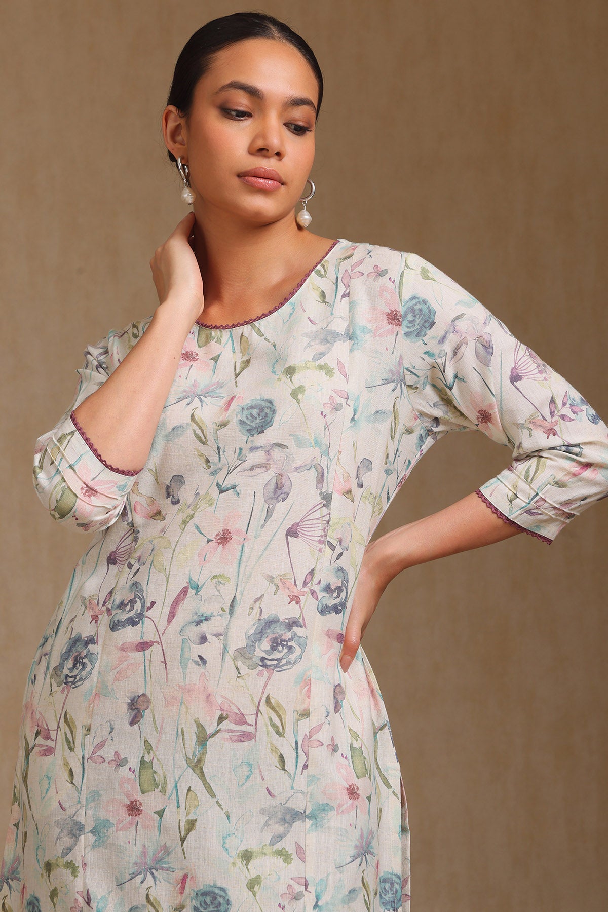 Women's Cream Linen Botanical Print Kurta