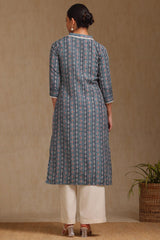 Women's Teal Rayon Paisley Print Kurta With Thread Work
