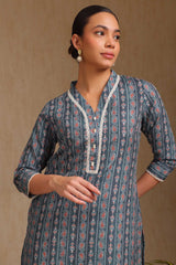 Women's Teal Rayon Paisley Print Kurta With Thread Work