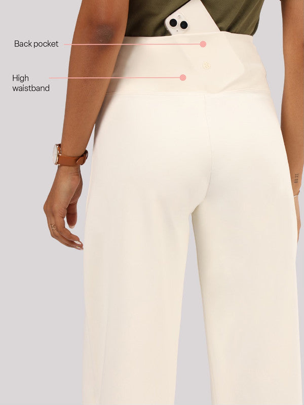 Women's White Sports Solid Pant