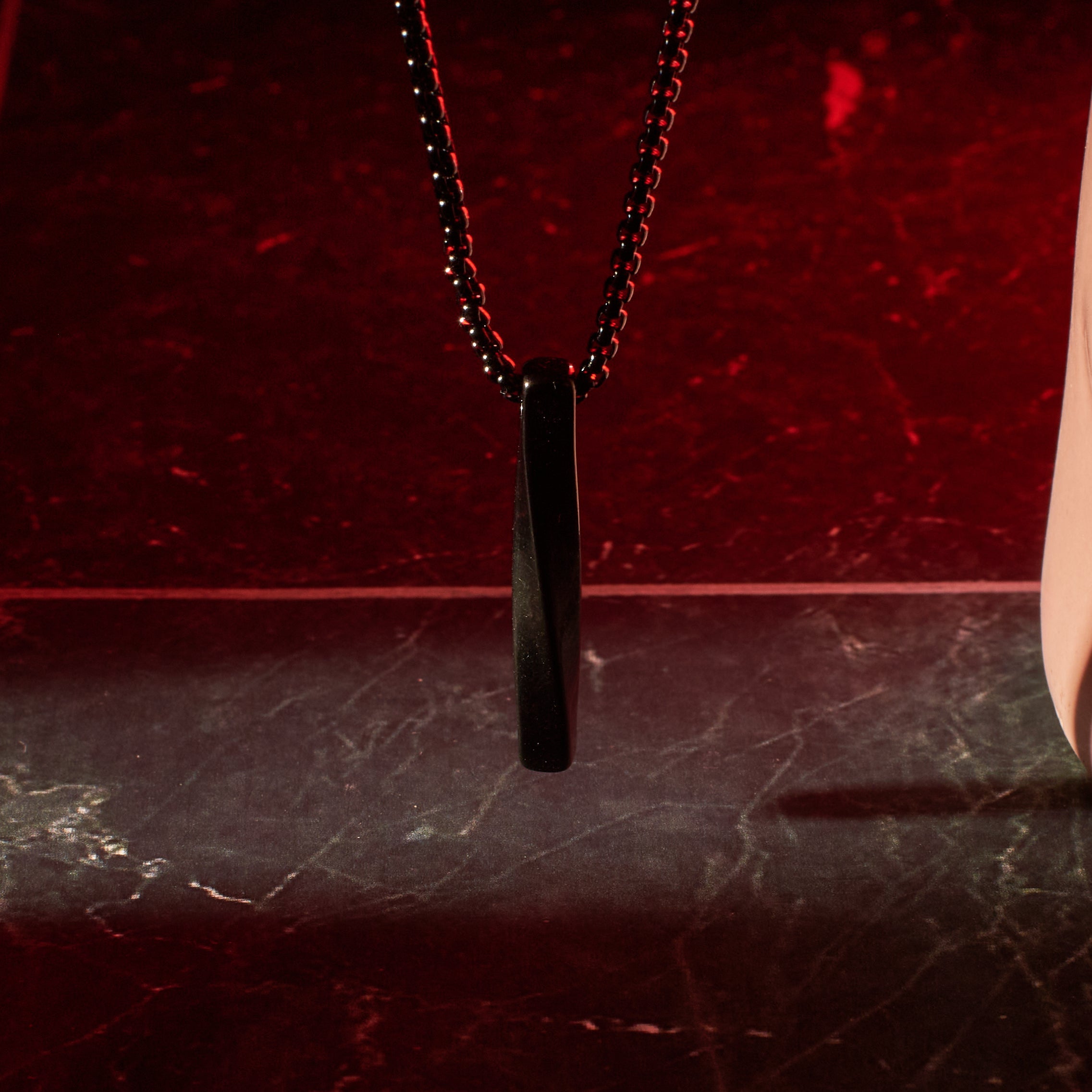 Men's Collier Black Chain
