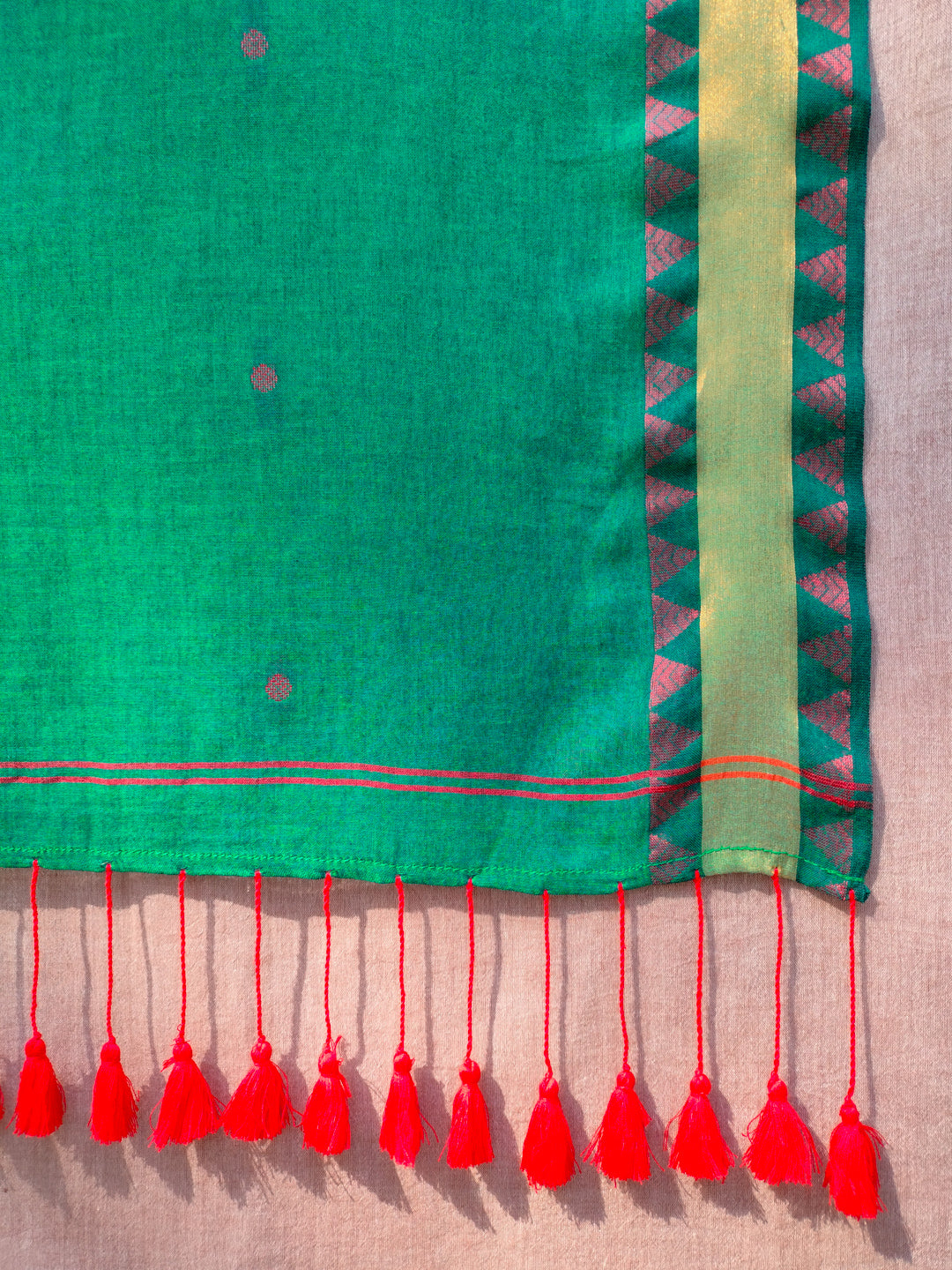 Women's Green Pure Cotton Saree