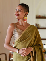 Women's Green Cotton Blend Saree