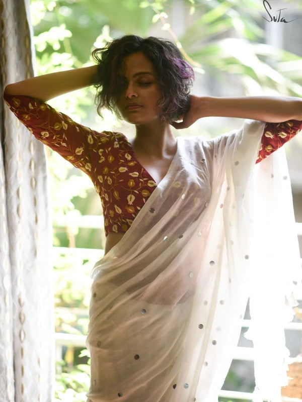 Women's White Cotton Blend Saree
