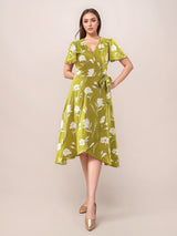 Women's Green Casual Fit & Flared Printed Half Sleeves Dress