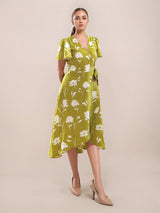 Women's Green Casual Fit & Flared Printed Half Sleeves Dress