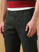 Men's Green Casual Regular Fit Solid Trousers
