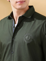 Men's Green Casual Regular Fit Solid Shirt