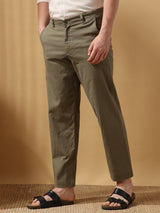 Men's Green Casual Regular Fit Solid Trousers