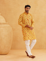 Men's Yellow Full Sleeves Straight Cotton Kurta