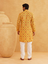 Men's Yellow Full Sleeves Straight Cotton Kurta