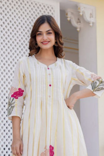 Women's Beige Fusion Regular Fit Embroidered Three Quarter Sleeves Kurtas Sets