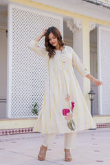 Women's Beige Fusion Regular Fit Embroidered Three Quarter Sleeves Kurtas Sets